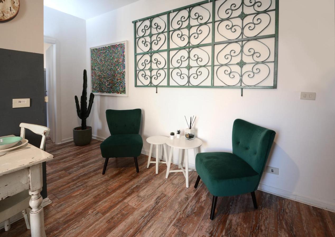 Natale Del Grande 21 Stylish Apartment 로마 외부 사진